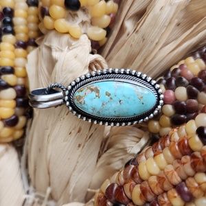 Gorgeous NWOT Native American Navajo Handmade Royston Turquoise Pendant 🩵🎁🤎